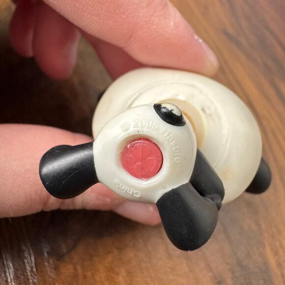 Littlest Pet Shop Little Lovin' Pet Playhouse with Figures - Picture 11 of 12